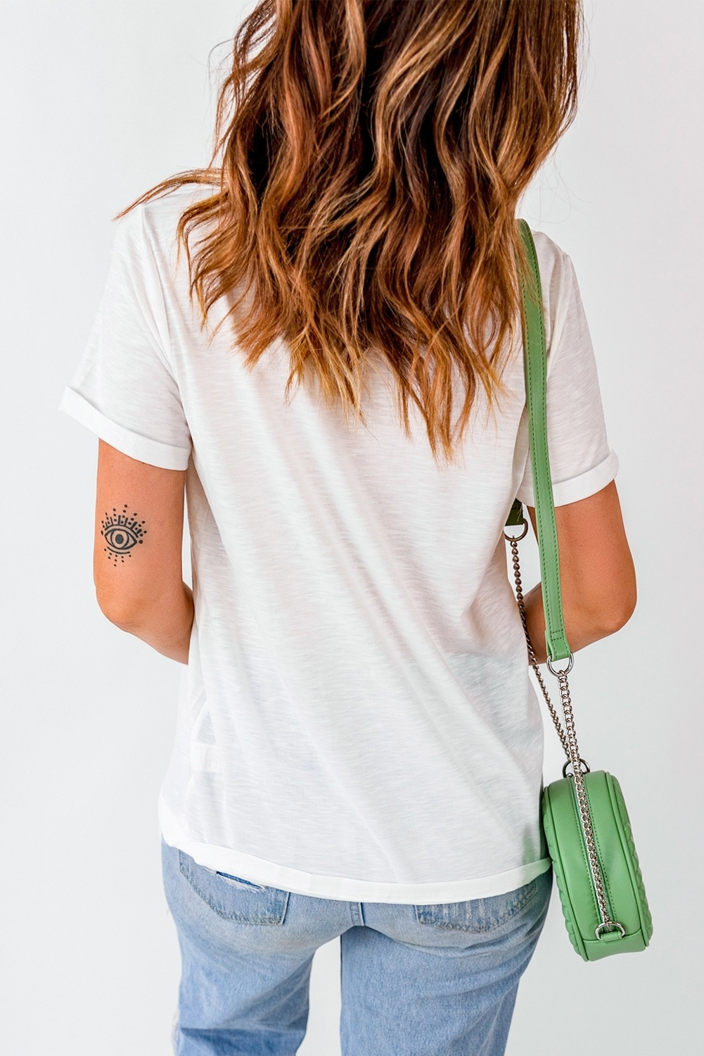 "Western Hat and Boots Graphic T-Shirt – Country Style Cotton Tee for Casual Wear"