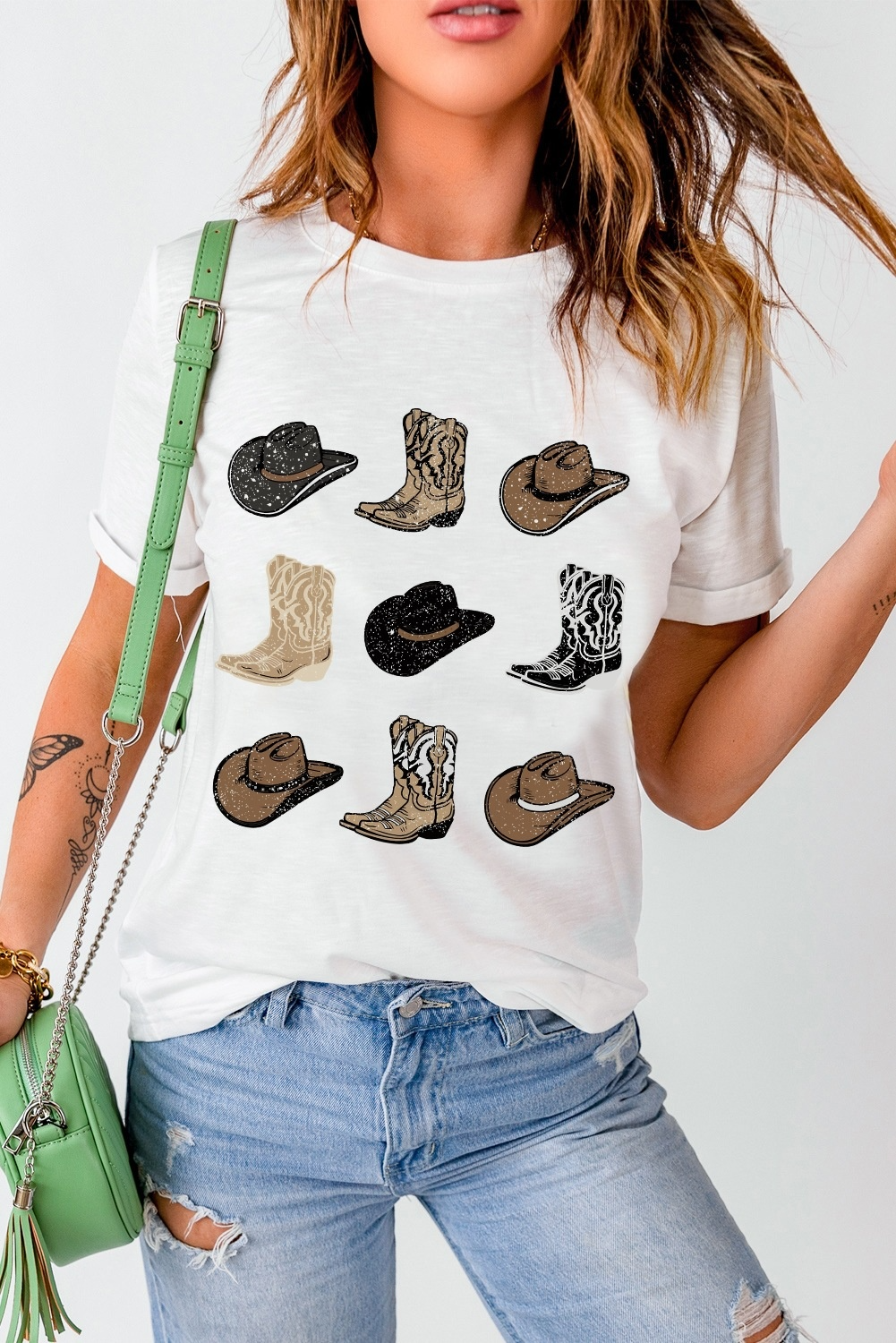 "Western Hat and Boots Graphic T-Shirt – Country Style Cotton Tee for Casual Wear"