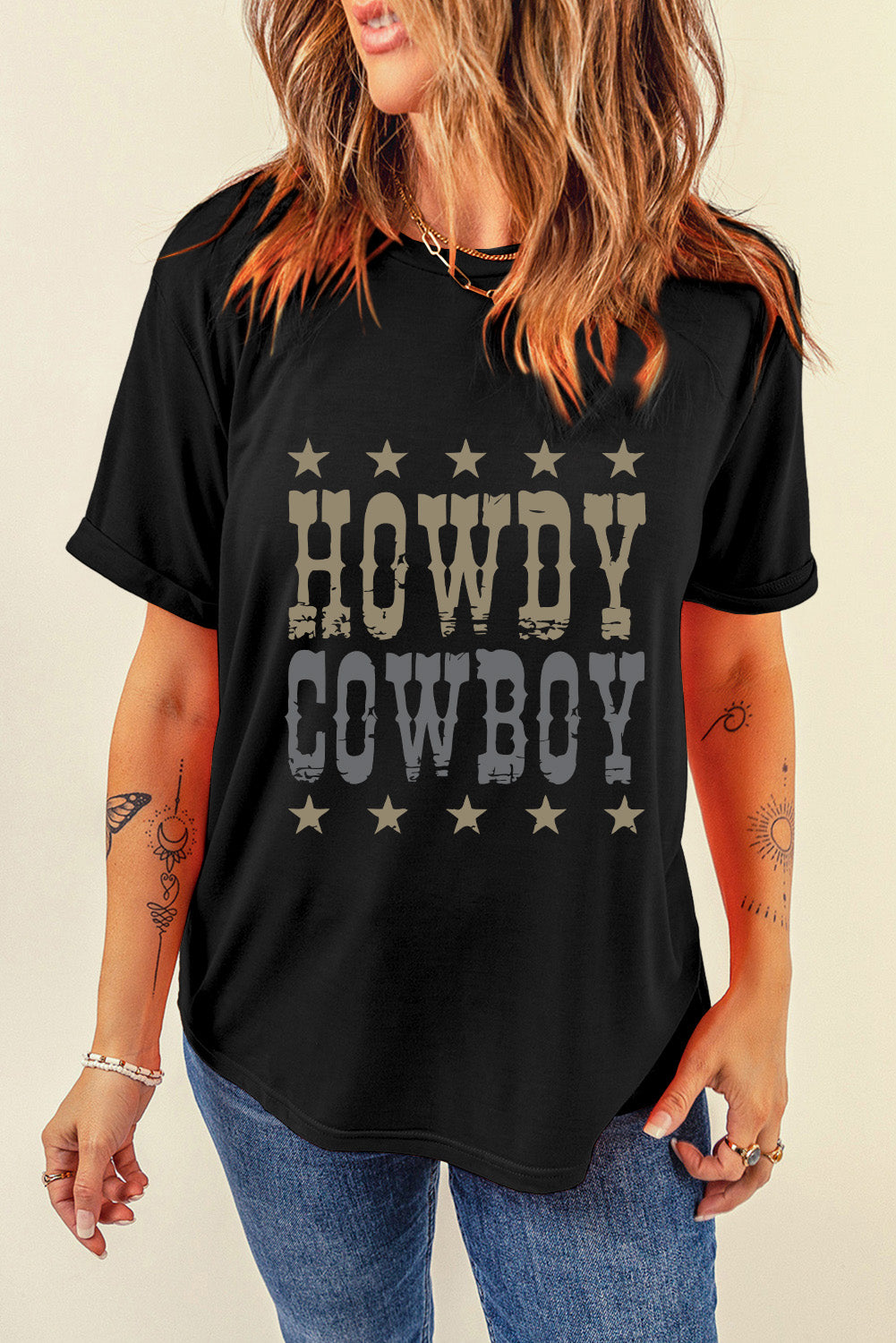 "Howdy Cowboy Tee – Western-inspired graphic t-shirt with bold lettering, perfect for country lovers and cowboy spirit."