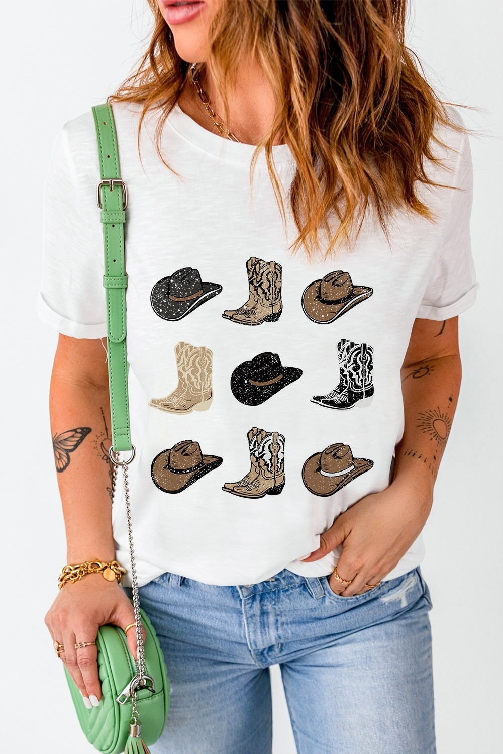 "Western Hat and Boots Graphic T-Shirt – Country Style Cotton Tee for Casual Wear"