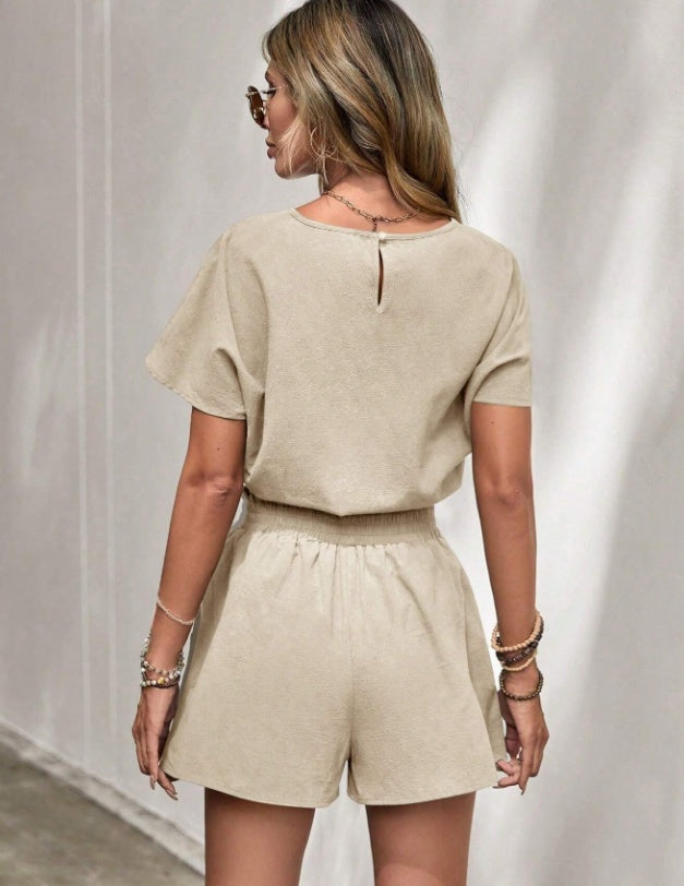 "Women's breathable short-sleeved cotton set with bat sleeves and shorts in apricot and green, perfect for casual wear."